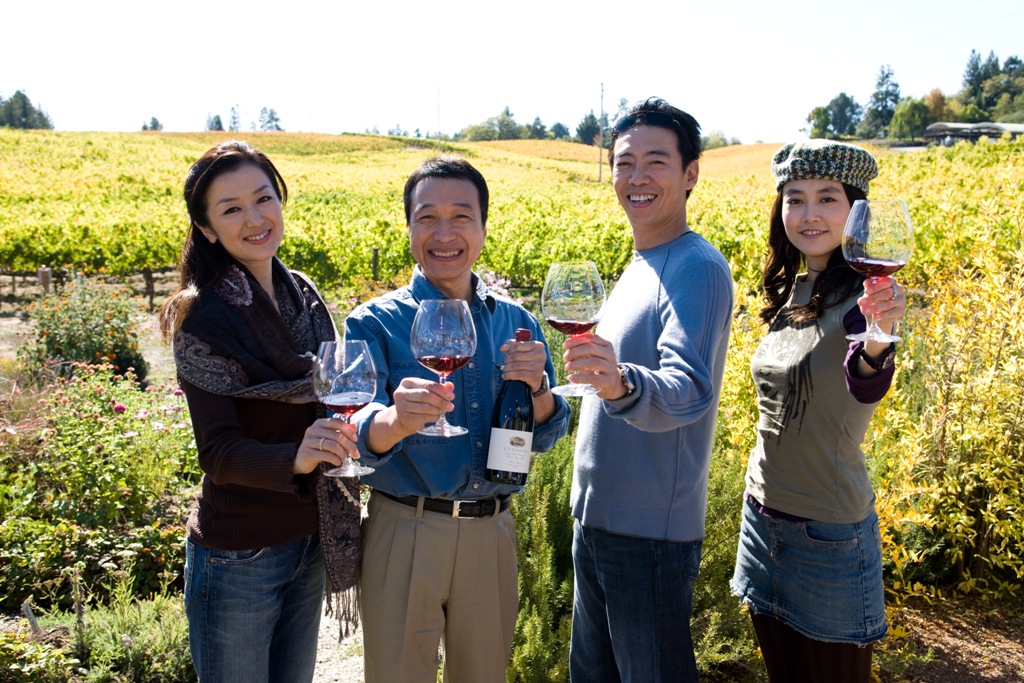 杯酒人生剧照的剧照