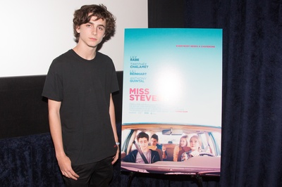 史蒂文斯小姐剧照的剧照