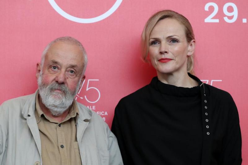 彼铁卢剧照的剧照