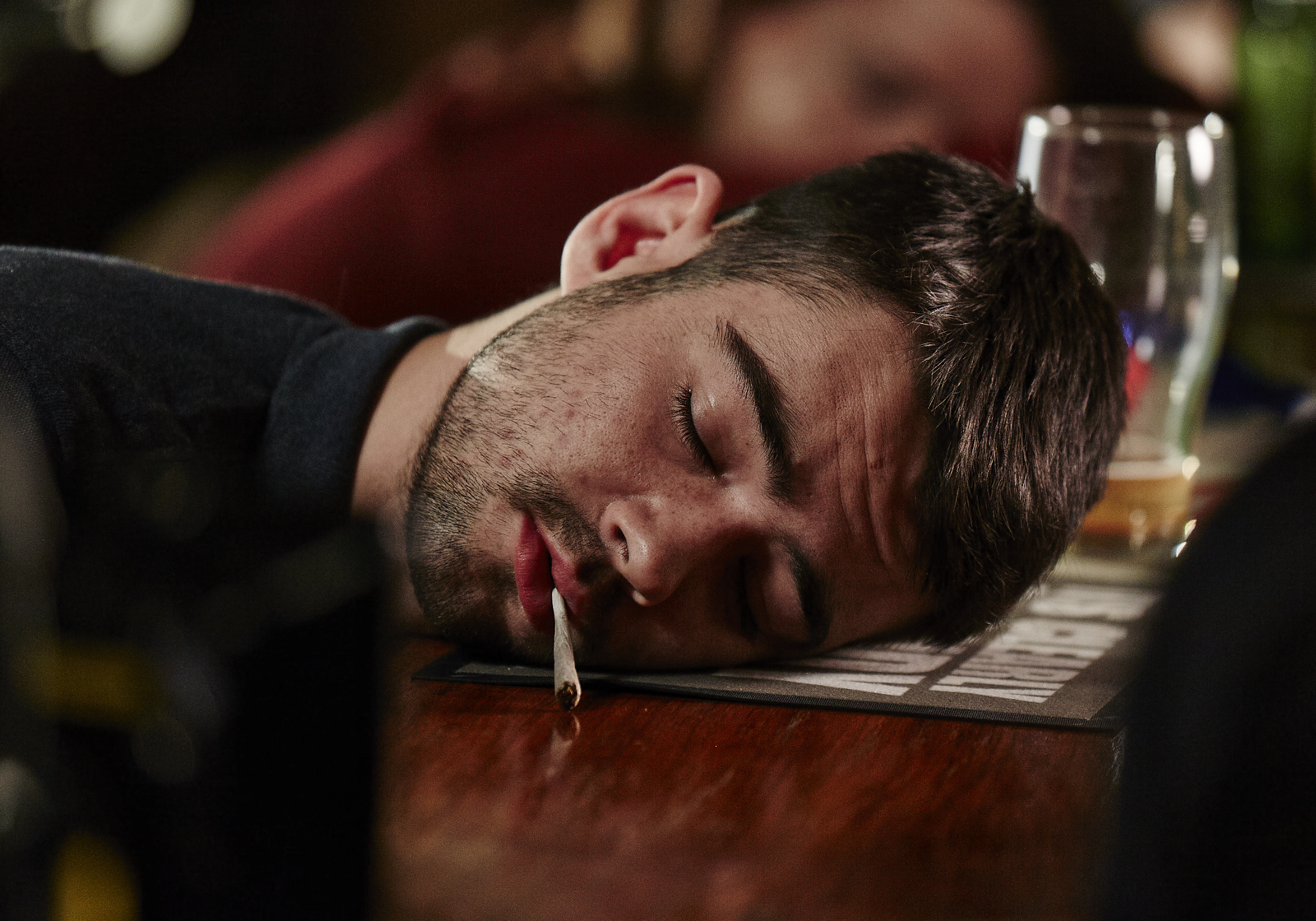 危险孵化剧照的剧照