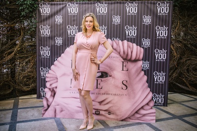 肌肤剧照的剧照