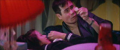 女番长布鲁斯：雌蜂的挑战剧照的剧照