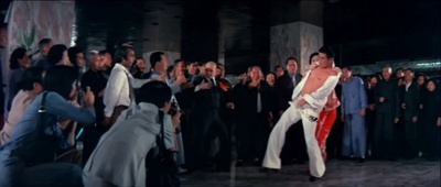 巴黎艳遇剧照的剧照