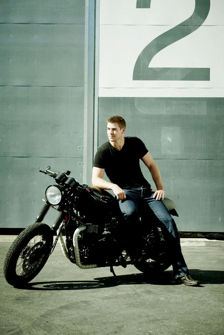 最后一支歌剧照的剧照