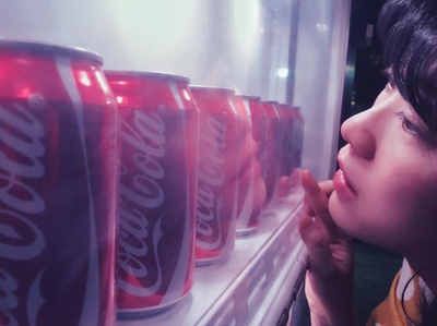 可乐请在零点前喝完剧照的剧照