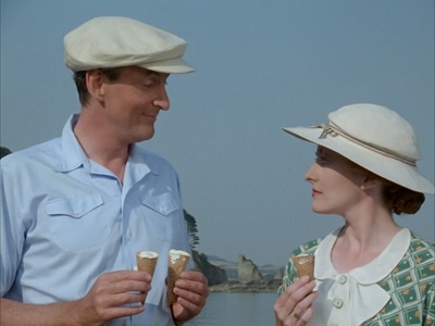 悬崖山庄奇案剧照的剧照