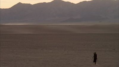 不情愿的英雄剧照的剧照