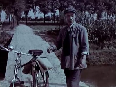 一副保险带剧照的剧照