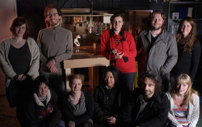 头朝下的生活剧照的剧照