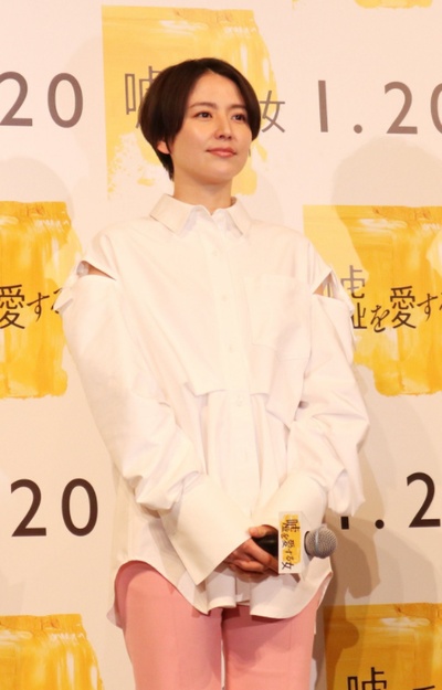 爱上谎言的女人剧照的剧照