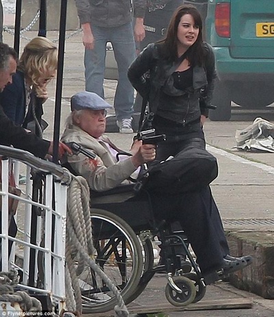 伦敦佬对抗活死人剧照的剧照