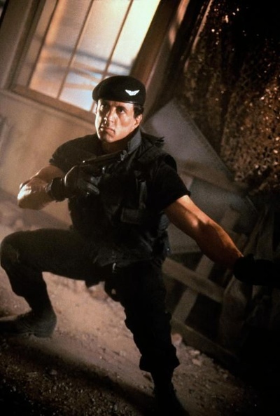 越空狂龙剧照的剧照