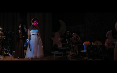 悲剧女孩剧照的剧照