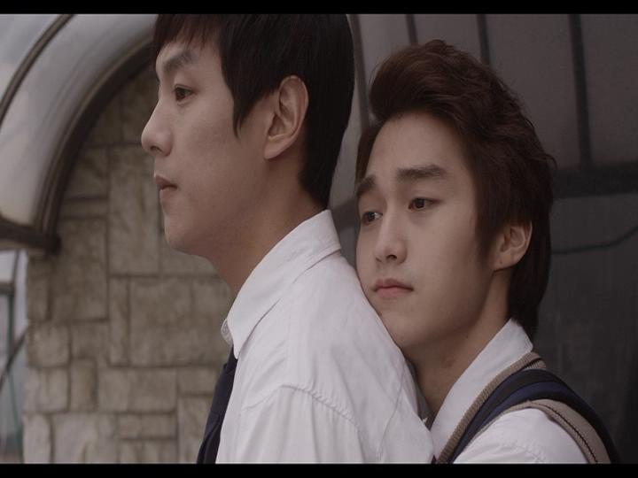 夜间飞行剧照的剧照