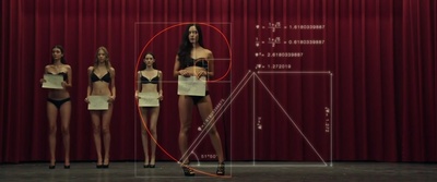 伊莱雅剧照的剧照