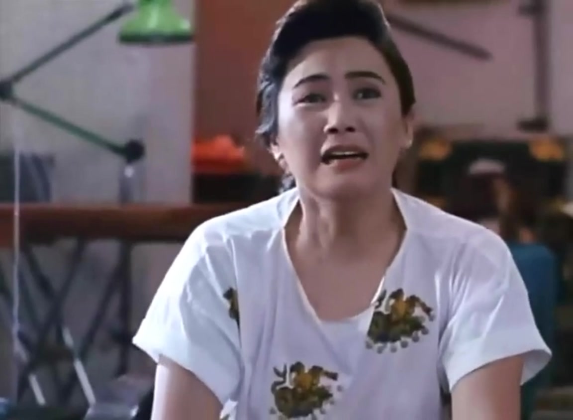 女黑侠黄莺剧照的剧照