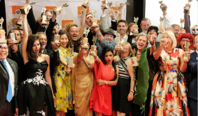 忠爱无言剧照的剧照