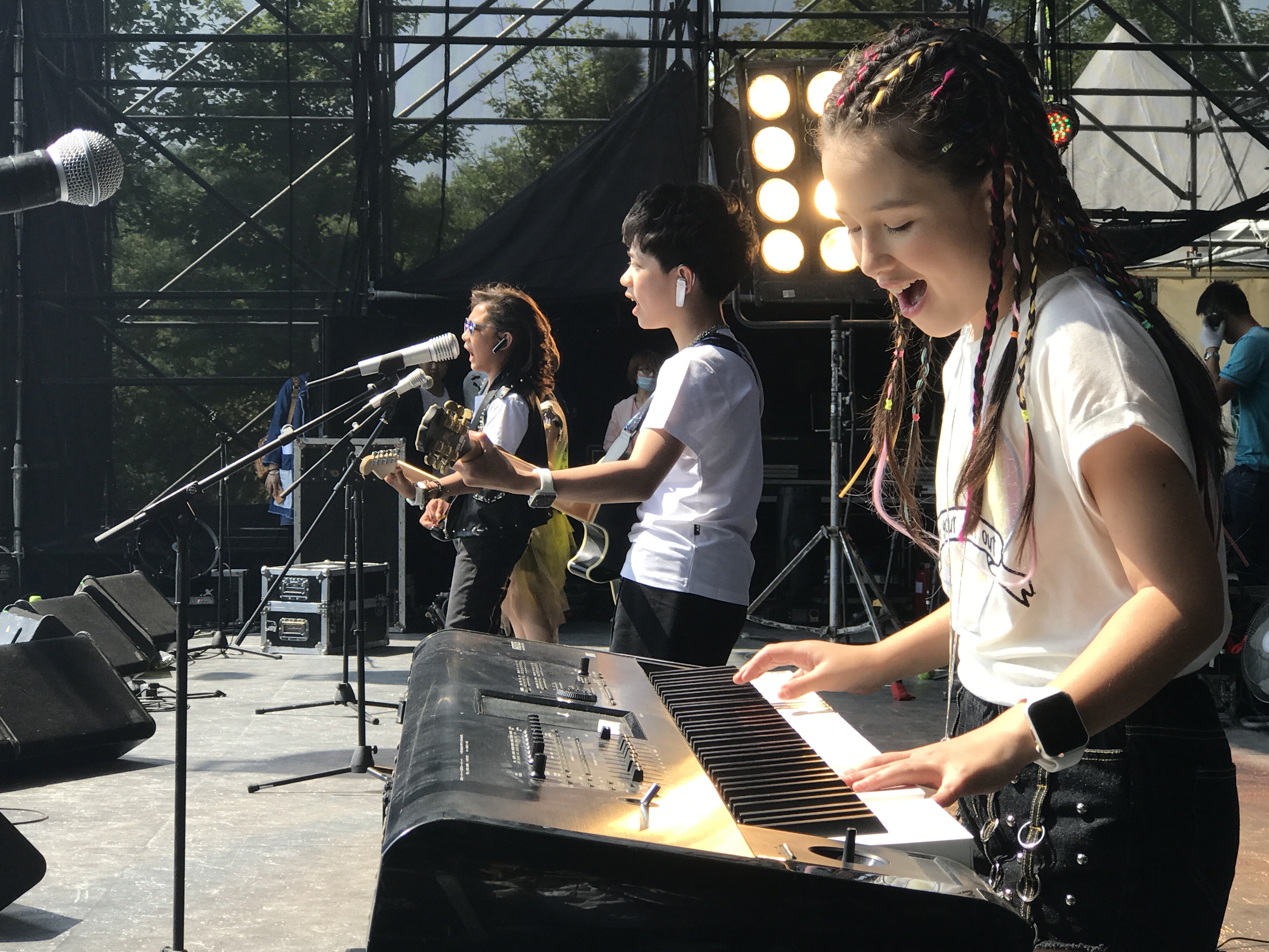 摇滚小子剧照的剧照