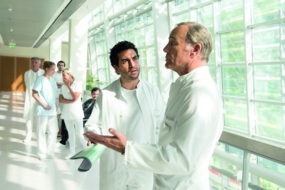 欢迎光临哈特曼一家剧照的剧照