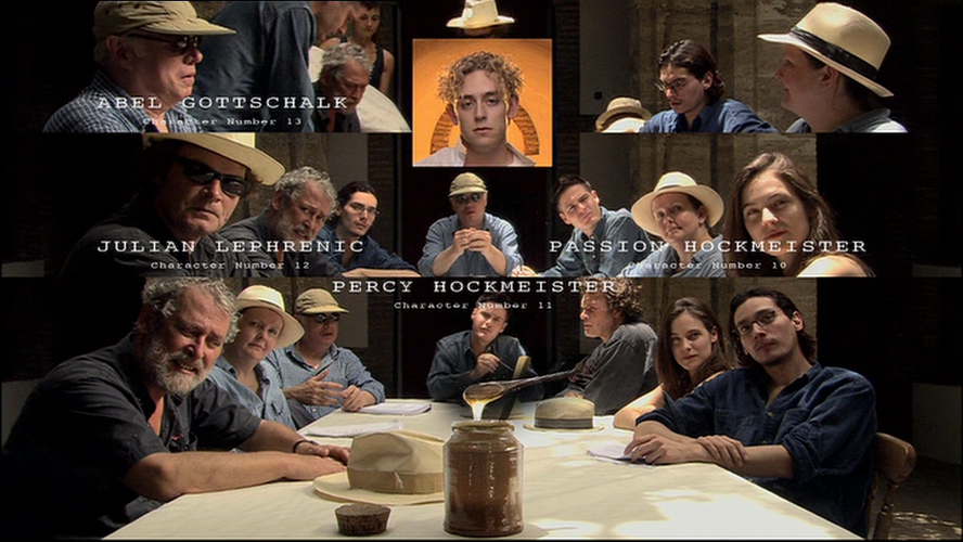 塔斯鲁波的手提箱剧照的剧照