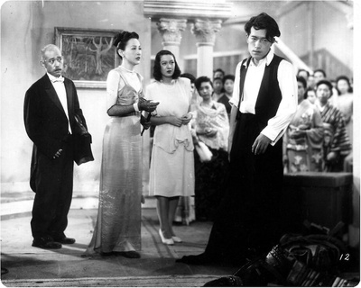 安城家的舞会剧照的剧照