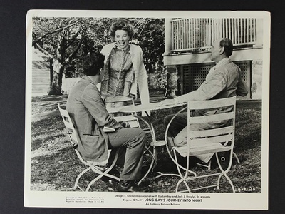 长夜漫漫路迢迢剧照的剧照