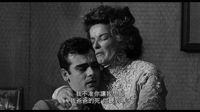 长夜漫漫路迢迢剧照的剧照