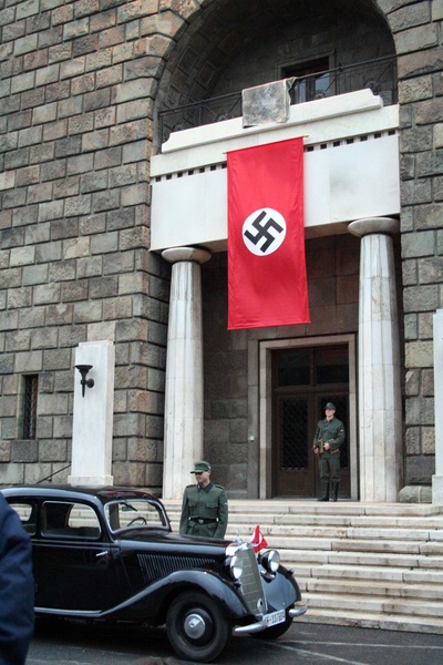 艾希曼剧照的剧照