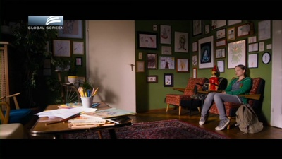 关于一个女孩剧照的剧照