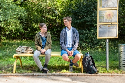 关于一个女孩剧照的剧照