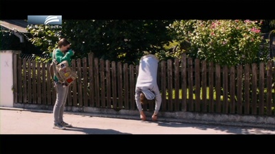 关于一个女孩剧照的剧照