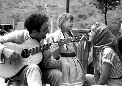 祖与占剧照的剧照