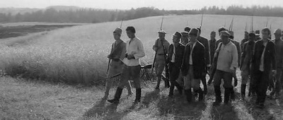 红军与白军剧照的剧照