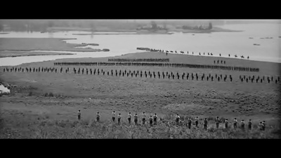 红军与白军剧照的剧照