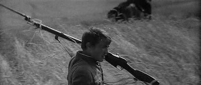 红军与白军剧照的剧照