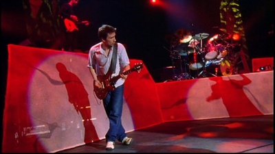 小红莓：巴黎肤色下演唱会剧照的剧照