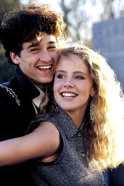 爱是非卖品剧照的剧照