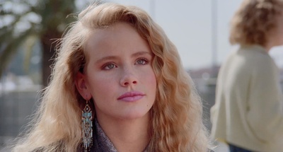 爱是非卖品剧照的剧照