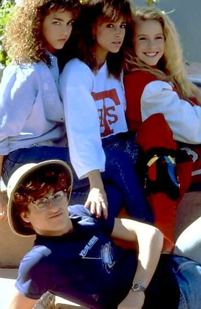 爱是非卖品剧照的剧照