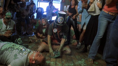 活死鸡的攻击剧照的剧照