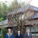 父亲与伊藤先生剧照