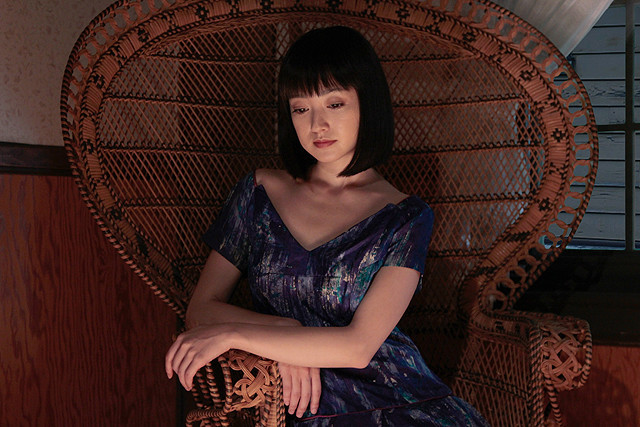 原野四十九日剧照的剧照