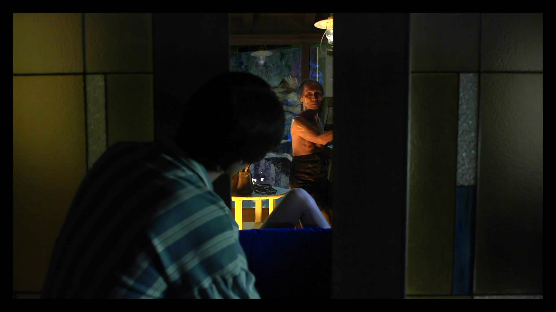 原野四十九日剧照的剧照