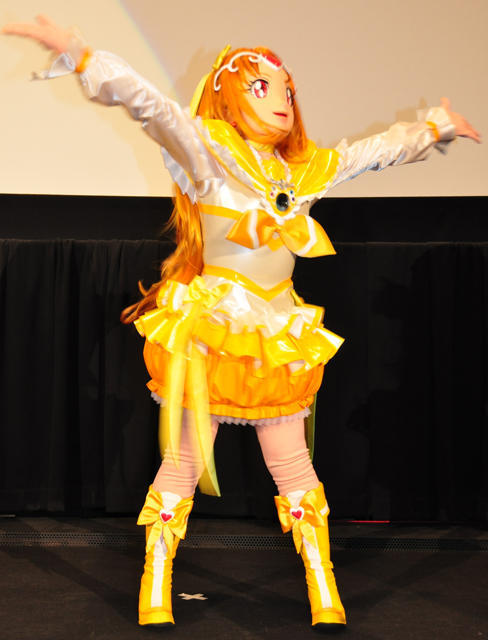 电影 Suite 光之美少女♪ 夺回来！连结内心的奇迹之音♪剧照的剧照