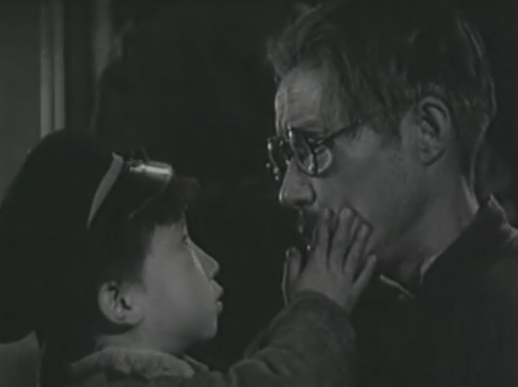 乌鸦与麻雀剧照的剧照