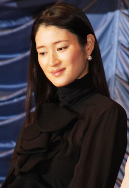 泡吧侦探剧照的剧照