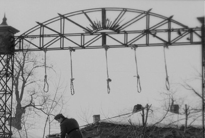 上升剧照的剧照