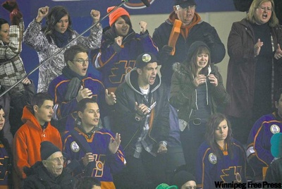 冰球坏小子剧照的剧照