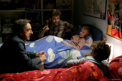 凯门鳄剧照的剧照