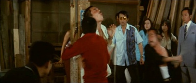 少女老大古丽拉剧照的剧照